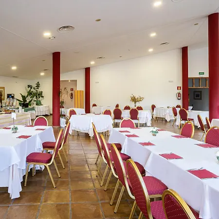 Hurdes Reales 4* 라스 메스타스