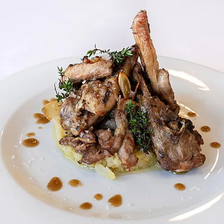 Hurdes Reales 호텔 4*